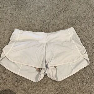 White Lululemon Speed Up Shorts Size 6